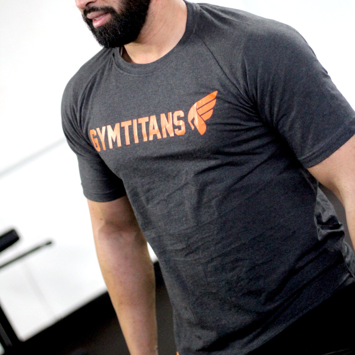 'TITAN' MENS T-SHIRT - CHARCOAL