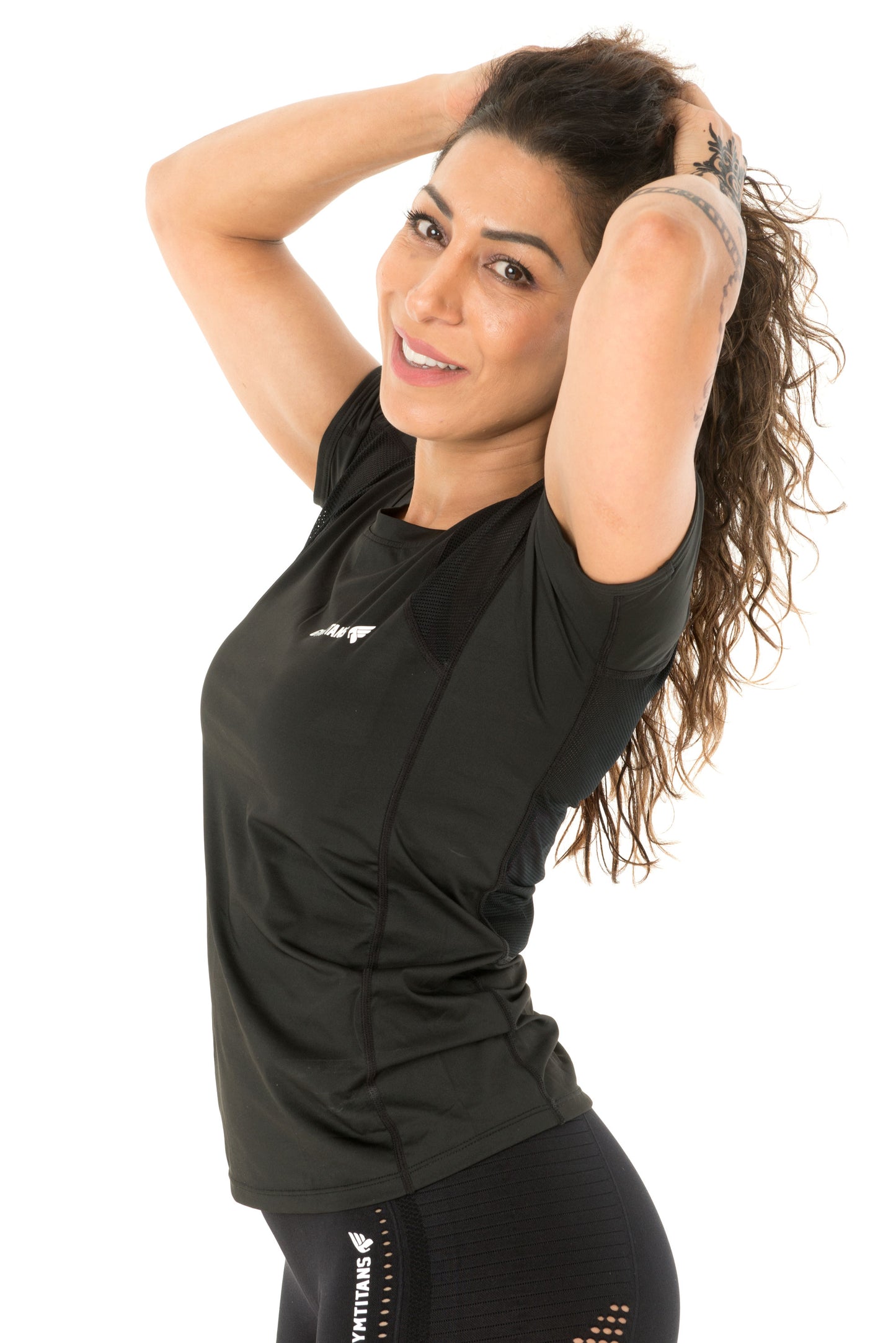 HERA WOMENS BLACK T-SHIRT