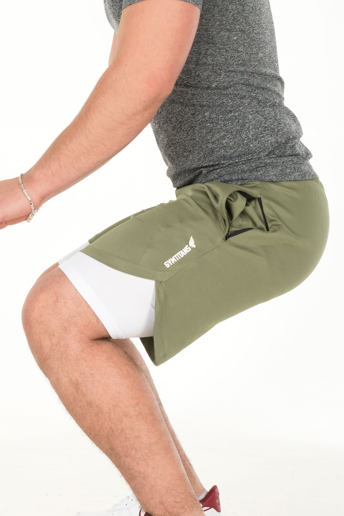 CRIUS-LIGHT MENS TRAINING SHORTS - KHAKI